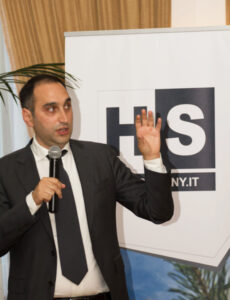 F_Hotel_Cappuccino_HS_Michele_Lampugnale_banner_spalmato_monofacciale_TEXI