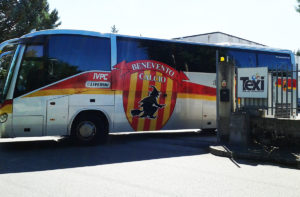 Pullman Bus Benevento Calcio serie A Texi Digital Printing Factory personalizzazione pellicole 3M e pellicole Reflectiv customizzazione 360 a